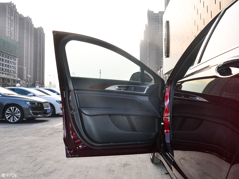 2017ֿMKZ Hτ 2.0L ǰŰ