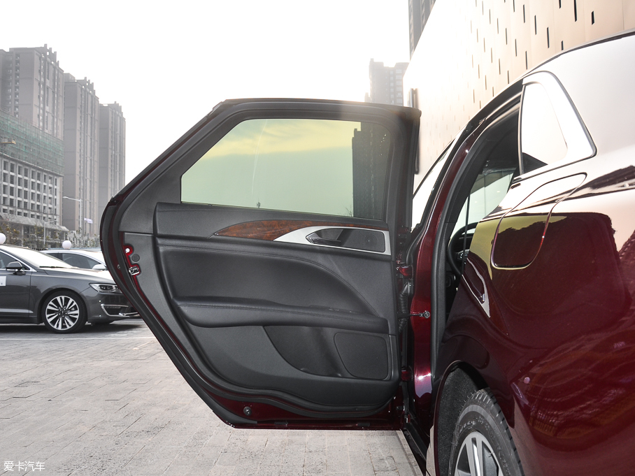 2017ֿMKZ Hτ 2.0L ǰŰ