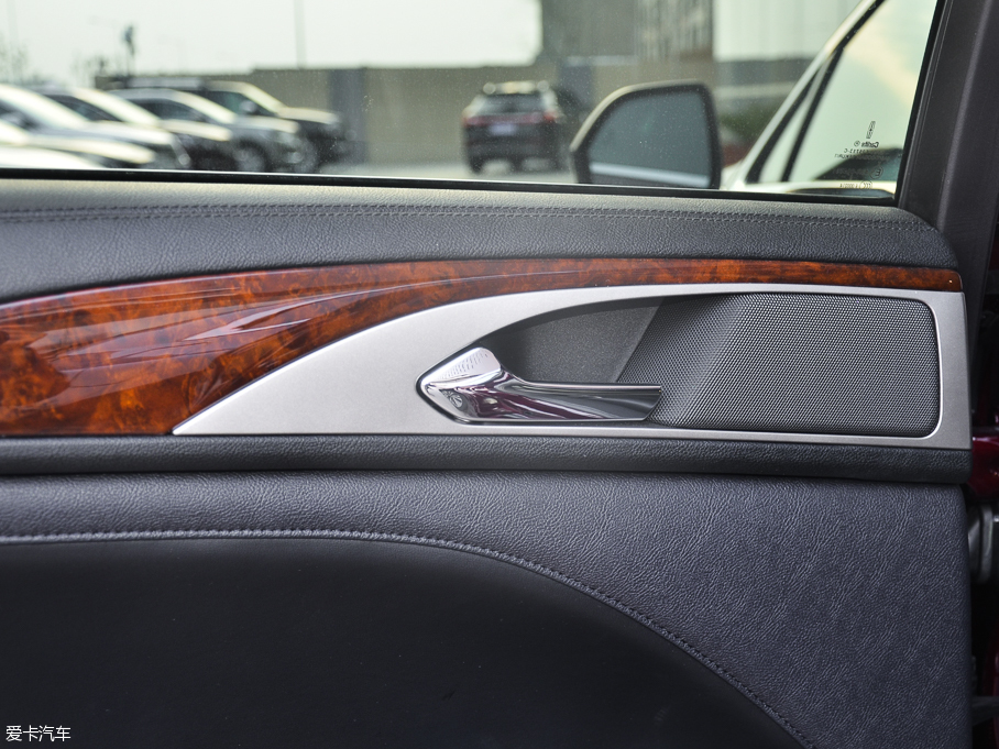 2017ֿMKZ Hτ 2.0L ǰ(q)Ű