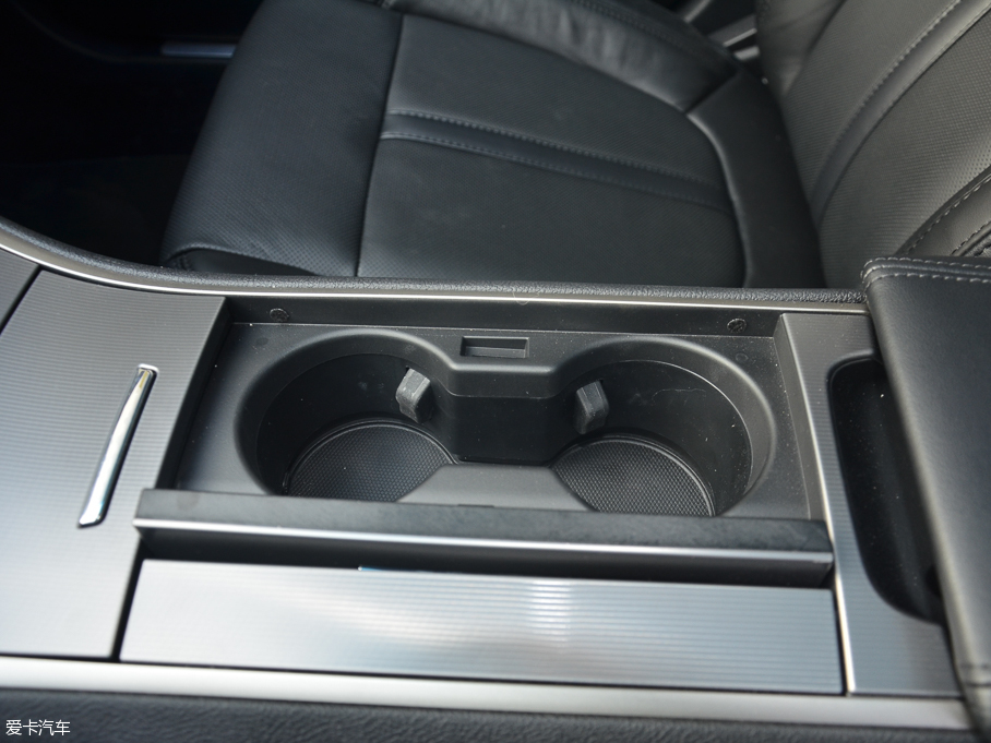 2017ֿMKZ Hτ(dng) 2.0L ǰ(q)Ű