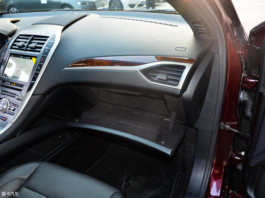 2017���ֿ�MKZ H��τ��� 2.0L ǰ����Ű�