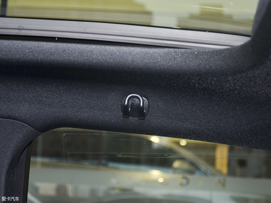 2017ֿMKZ Hτ 2.0L ǰ(q)Ű