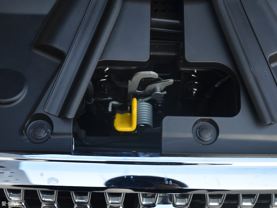 2017���ֿ�MKZ H��τ�(d��ng)�� 2.0L ǰ�(q��)���Ű�