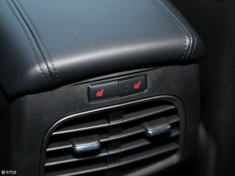 2017ֿMKZ Hτ(dng) 2.0L ǰ(q)ҫ