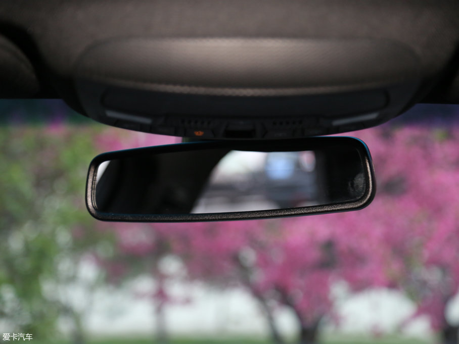 2017ֿMKZ Hτ 2.0L ǰҫ