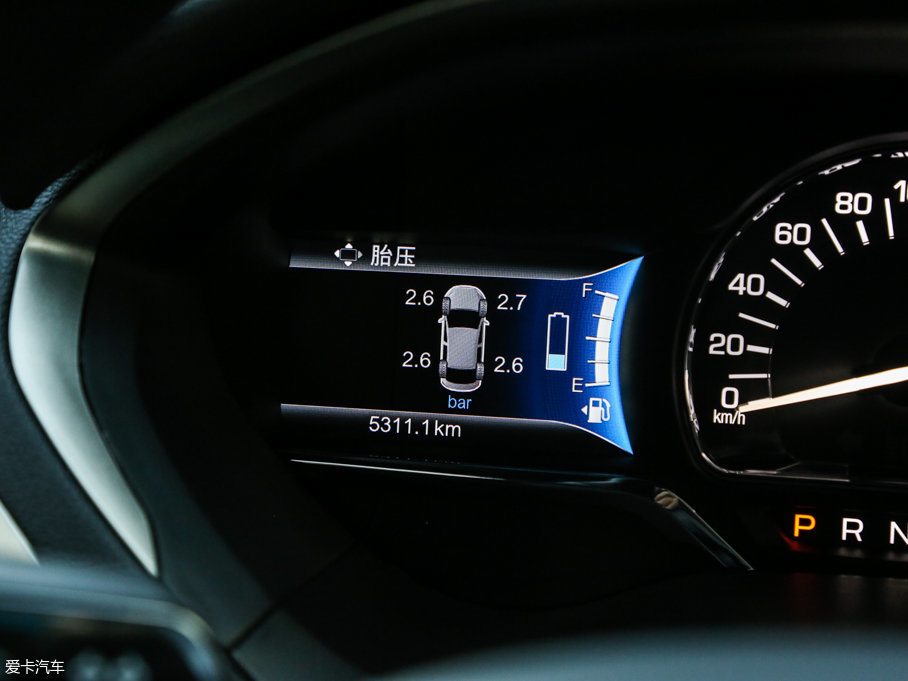 2017ֿMKZ Hτ(dng) 2.0L ǰ(q)ҫ