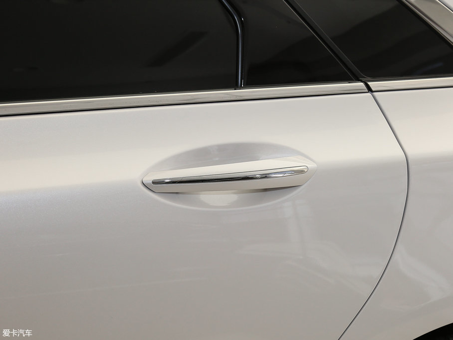 2017ֿMKZ Hτ 2.0L ǰ(q)Ű