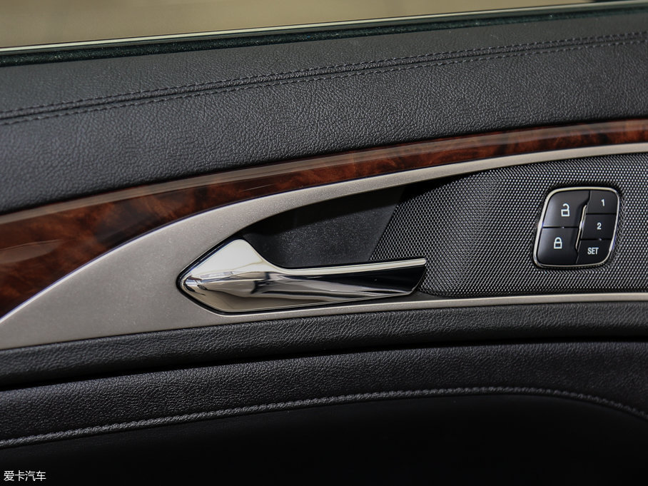 2017ֿMKZ Hτ 2.0L ǰŰ