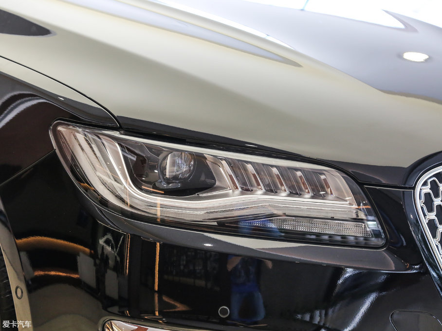 2017ֿMKZ Hτ(dng) 2.0L ǰ(q)Ű