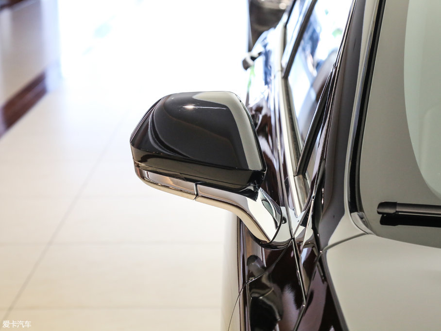 2017ֿMKZ Hτ(dng) 2.0L ǰ(q)Ű