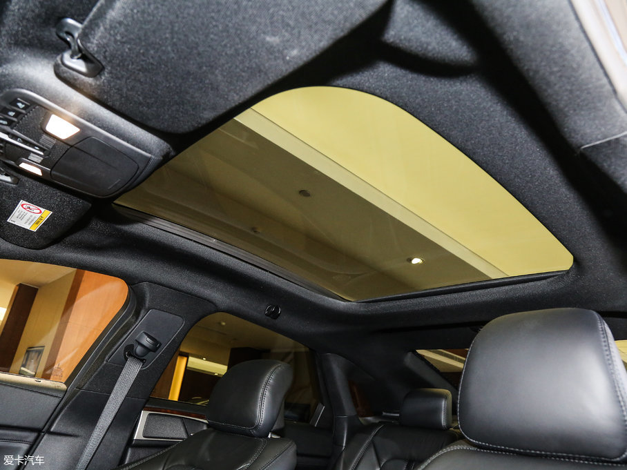 2017ֿMKZ Hτ(dng) 2.0L ǰ(q)Ű