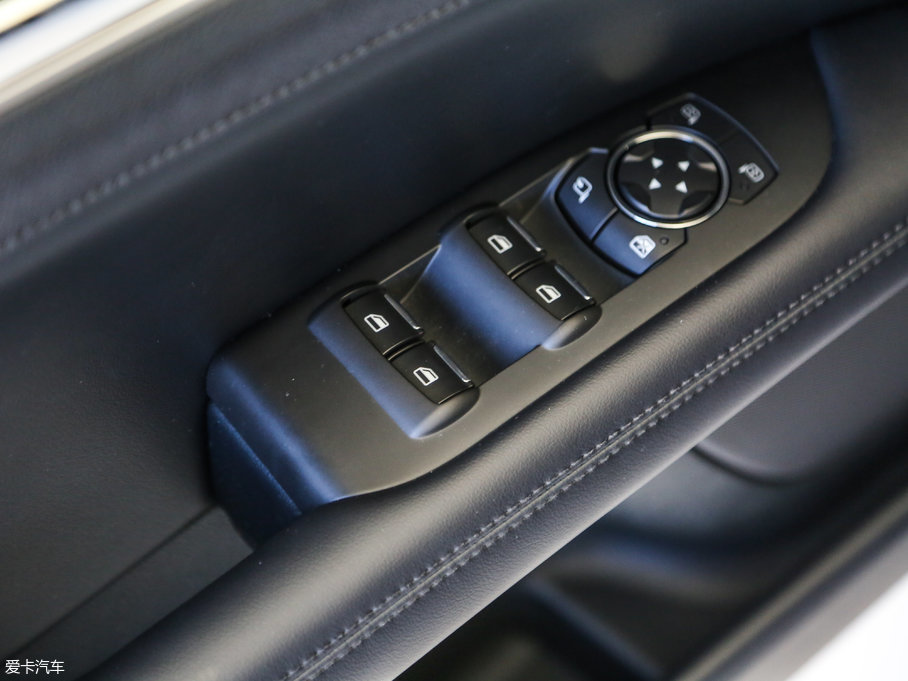 2017ֿMKZ Hτ 2.0L ǰŰ