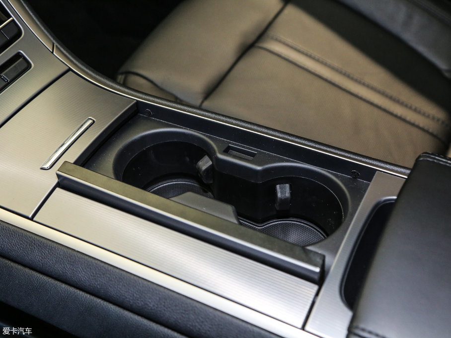 2017ֿMKZ Hτ(dng) 2.0L ǰ(q)Ű