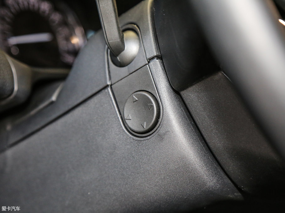 2017ֿMKZ Hτ 2.0L ǰŰ