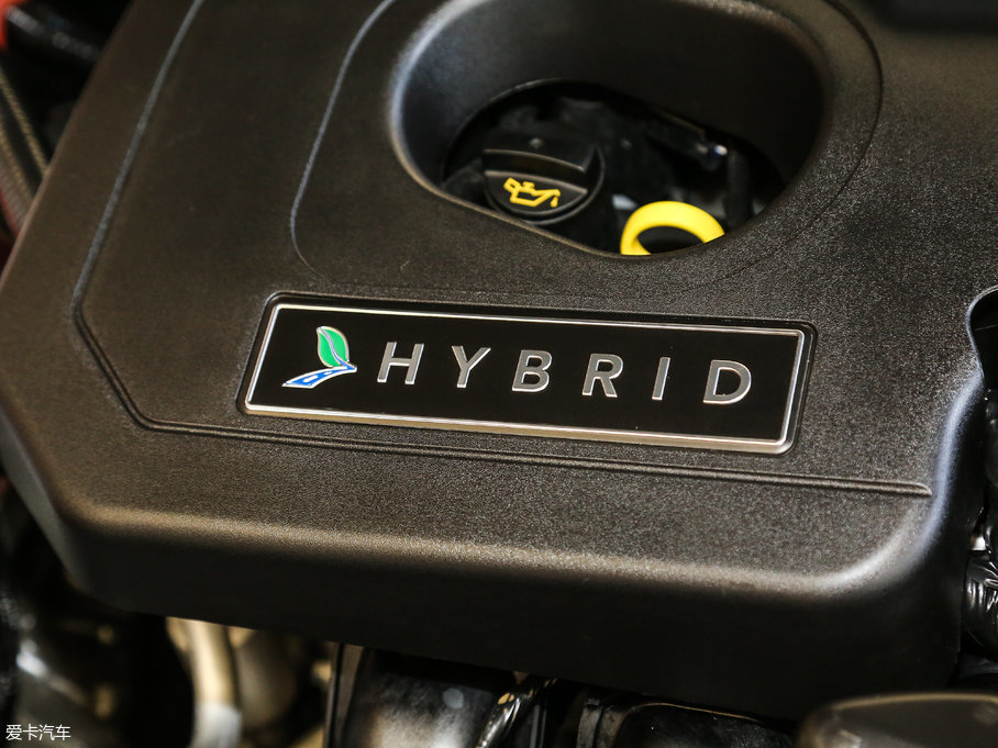 2017ֿMKZ Hτ(dng) 2.0L ǰ(q)Ű