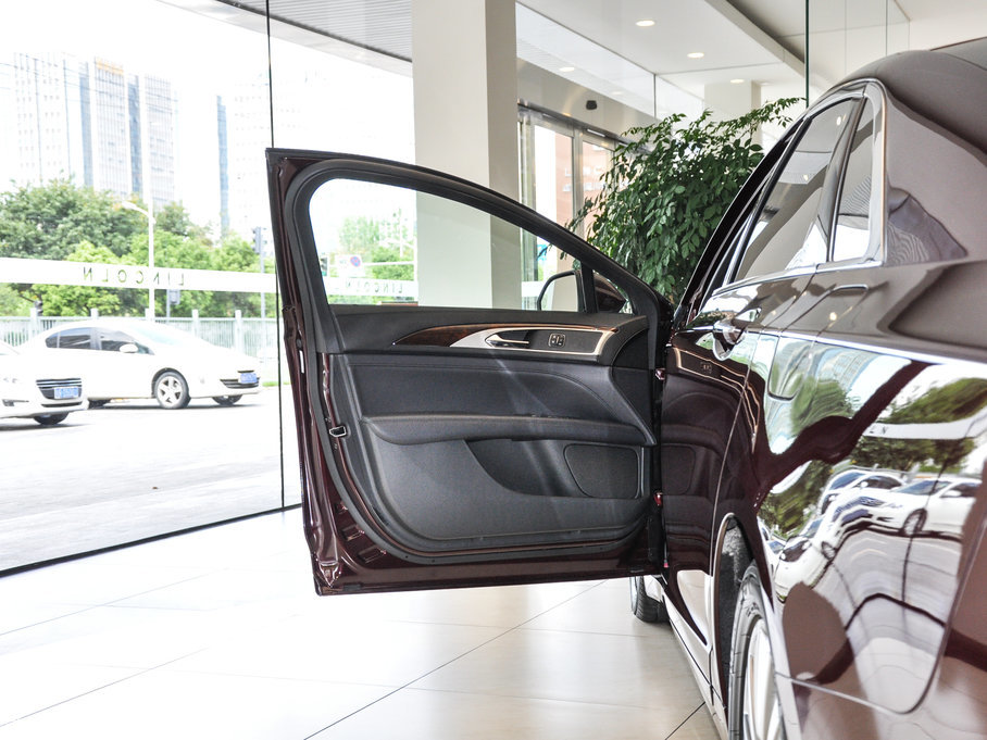 2017ֿMKZ Hτ 2.0L ǰ(q)