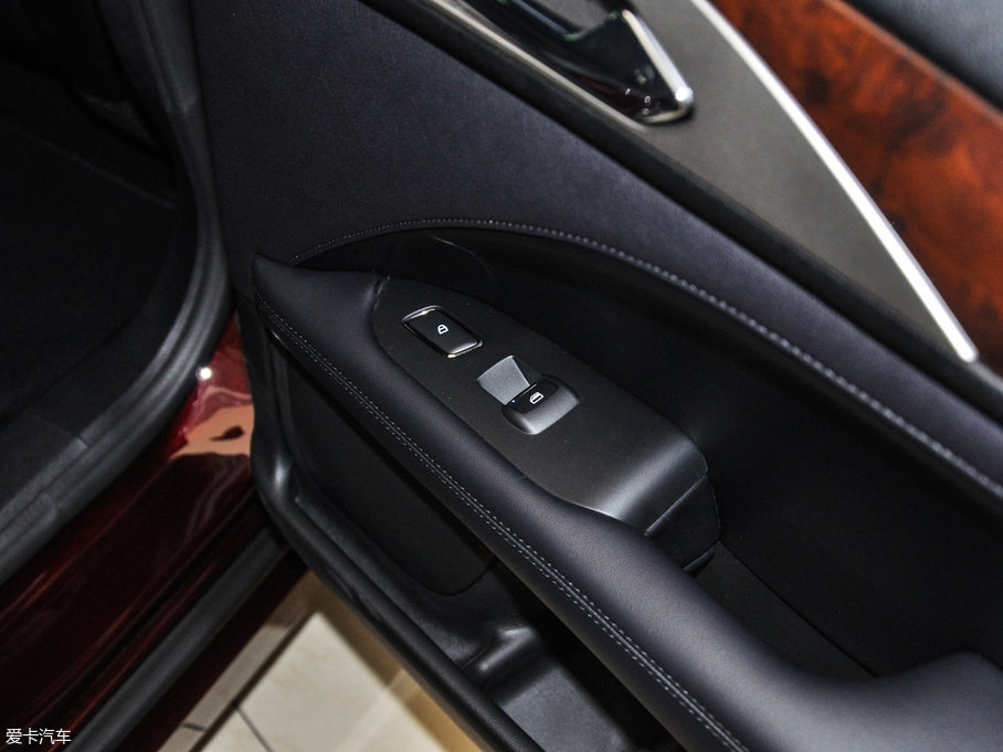 2017ֿMKZ Hτ 2.0L ǰ(q)