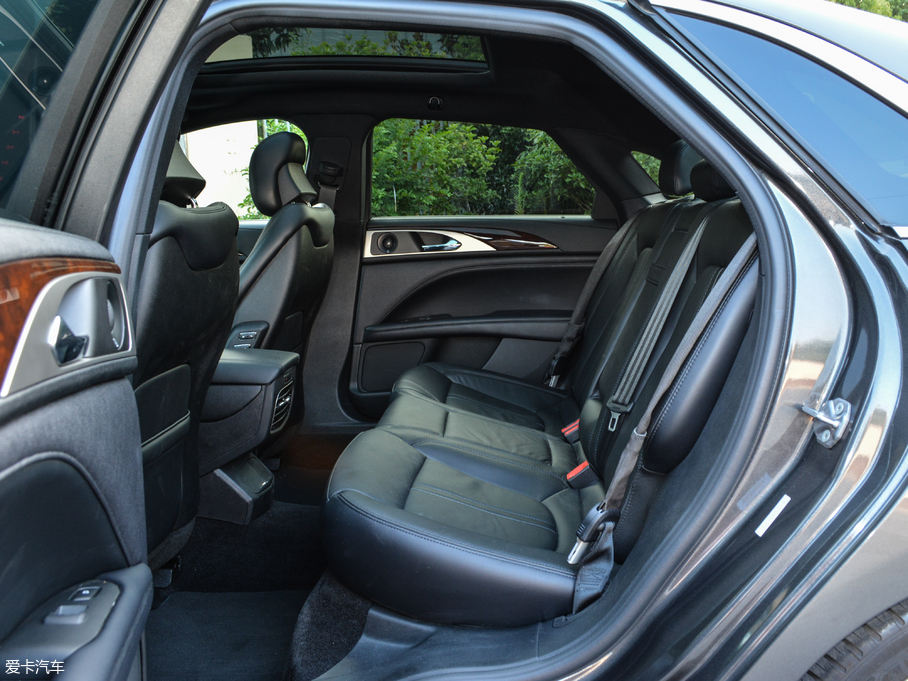 2017���ֿ�MKZ H��τ��� 2.0L ǰ���ҫ��