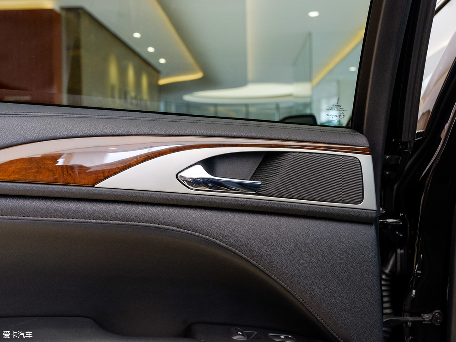 2017���ֿ�MKZ H��τ��� 2.0L ǰ�(q��)������