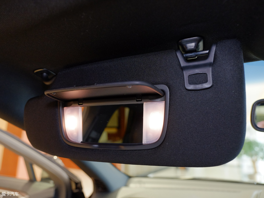 2017ֿMKZ Hτ 2.0L ǰ