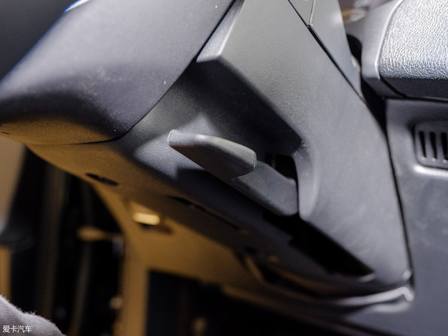 2017ֿMKZ Hτ 2.0L ǰ