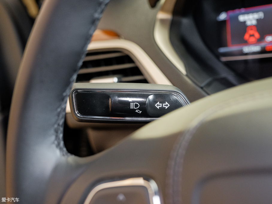 2017ֿMKZ Hτ(dng) 2.0L ǰ(q)