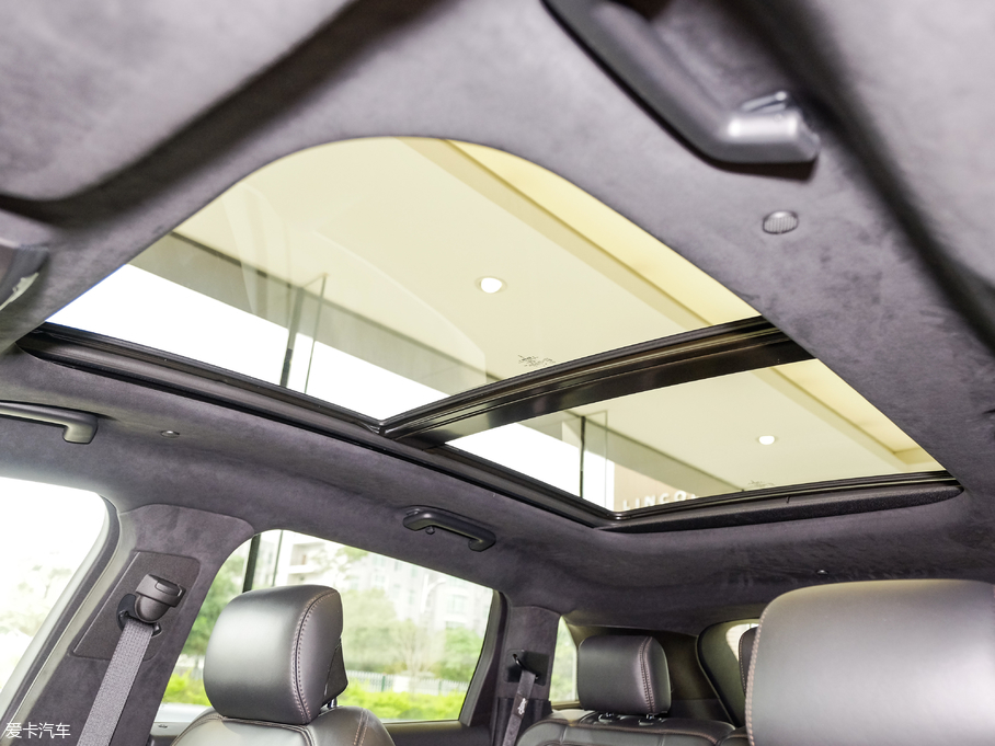 2017ֿMKX 2.7T 򌿂y