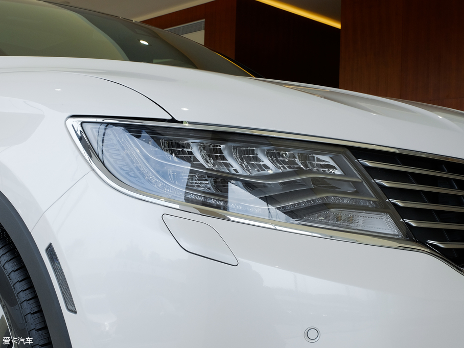 2017ֿMKX 2.7T (q)ҫ