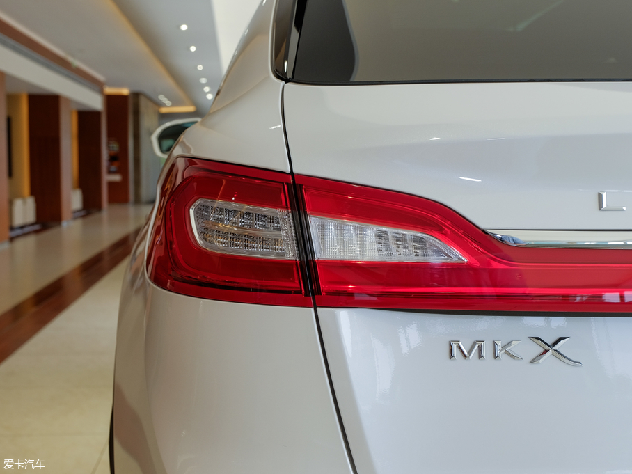 2017ֿMKX 2.7T (q)ҫ