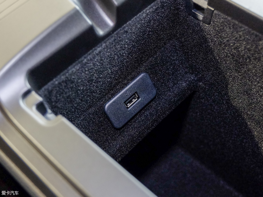 2017ֿMKX 2.7T (q)ҫ