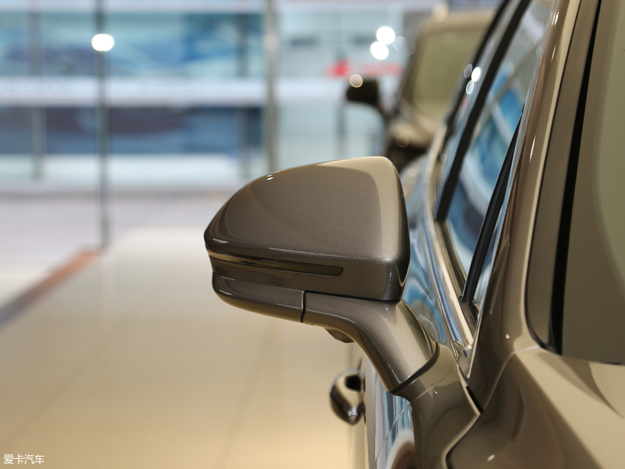 2017ֿMKX 2.7T (q)ҫ