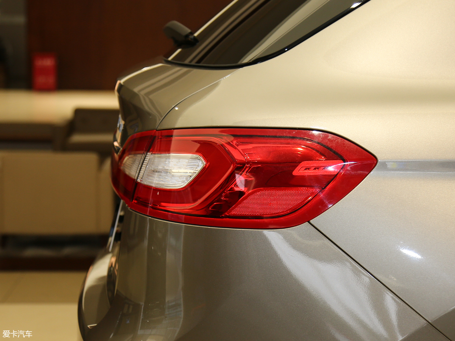 2017ֿMKX 2.7T (q)ҫ