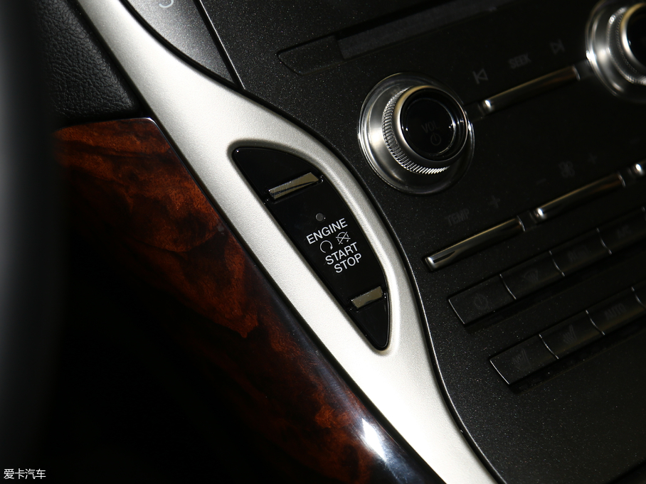 2017ֿMKX 2.7T (q)ҫ