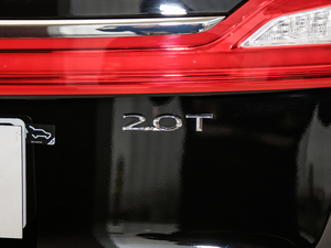 2017款2.0T 两驱尊享版 细节外观