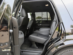 2017款3.5T AWD 后排空间