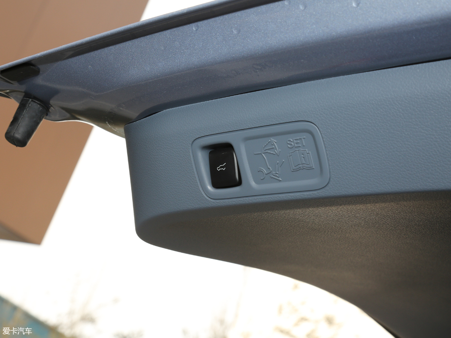 2018I(lng)T 3.5T y(tng) V