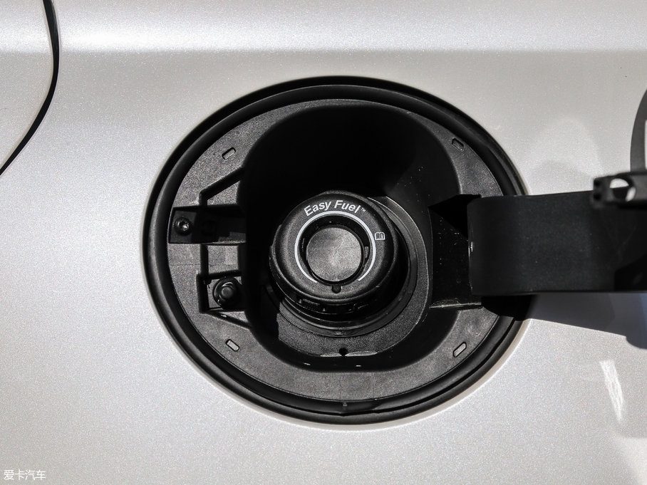 2019ֿMKC 2.0T (q)ҫ