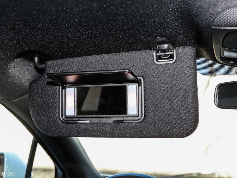 2019ֿMKC 2.0T (q)ҫ