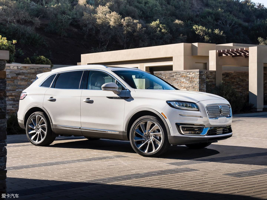 2019 (M) 2.7T ҫ VI