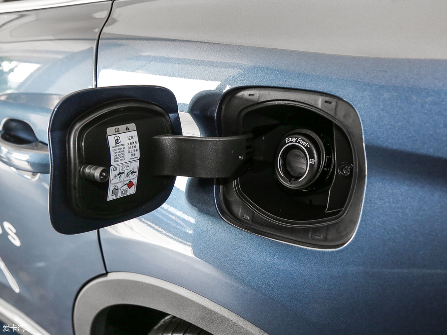 2019 (M) 2.0T Ű VI