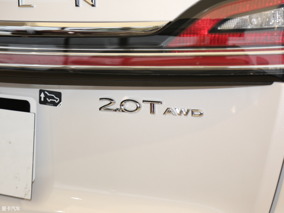 2019 (M) 2.0T Ű V