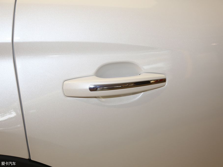 2019 (M(jn)) 2.0T (q)Ű V