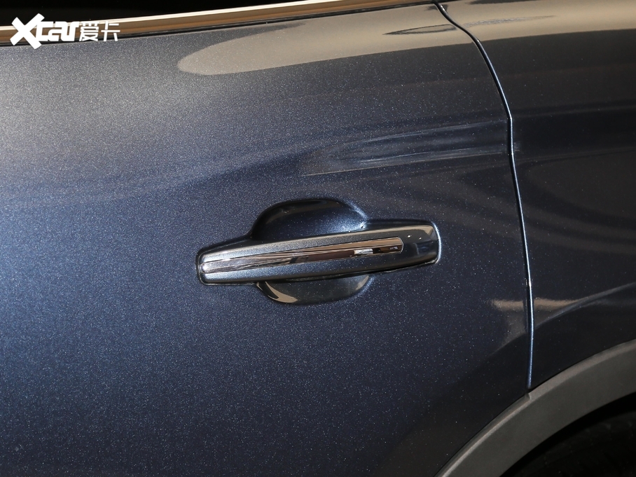 2019 (M) 2.7T ҫ VI