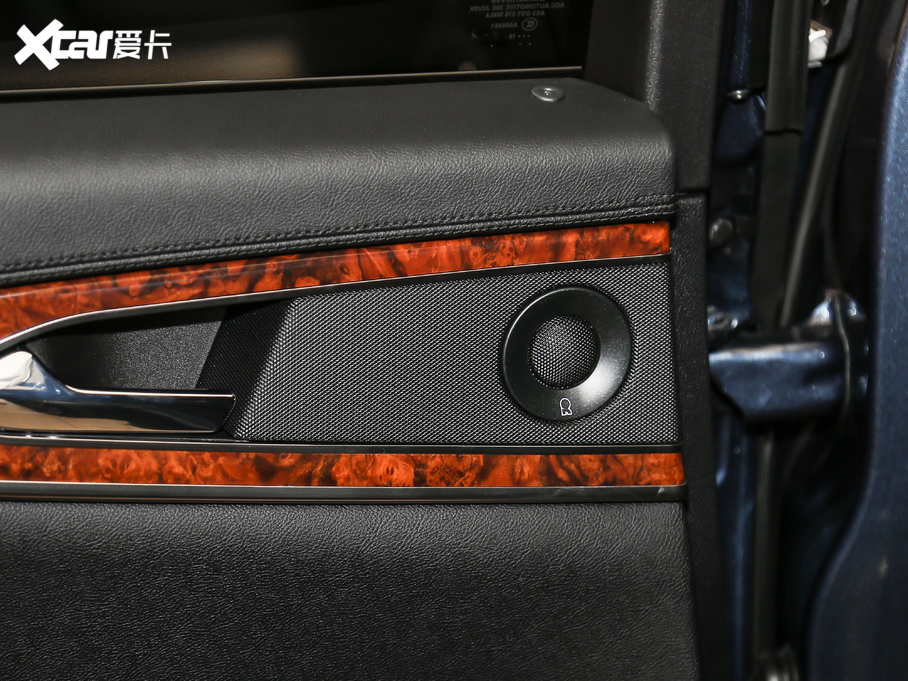 2019 (M) 2.7T ҫ VI