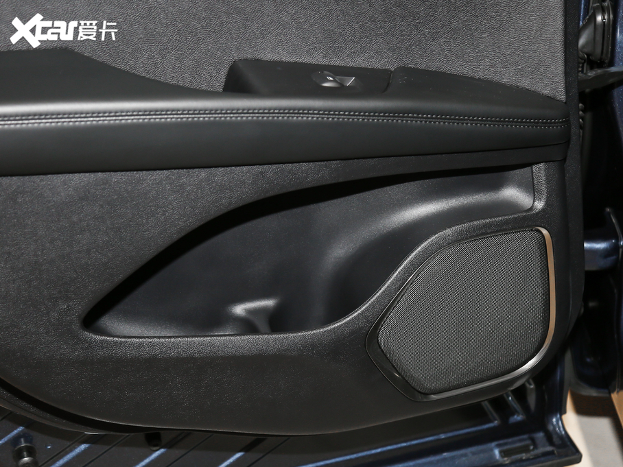 2019 (M) 2.7T ҫ VI