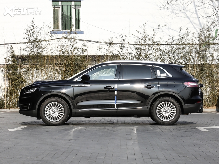 2019 (M) 2.0T 𐂰 VI