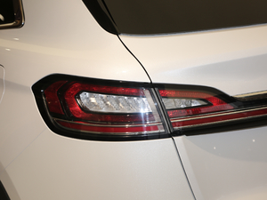 20192.0T (q)Ű V (x)(ji)^