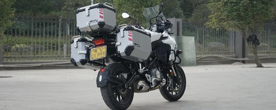 摩托车如何合法加装尾箱？