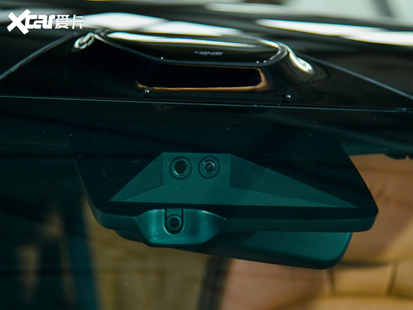 智己 L7 上汽集團 阿里巴巴 智能 電動車