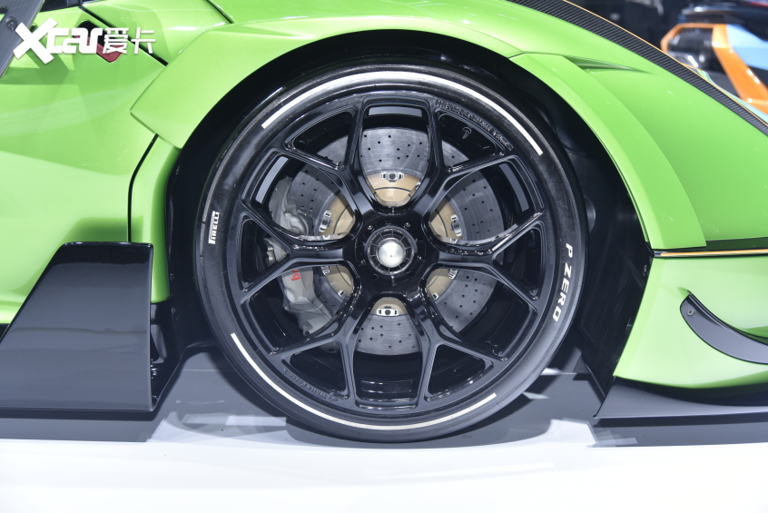 蘭博基尼Essenza SCV12